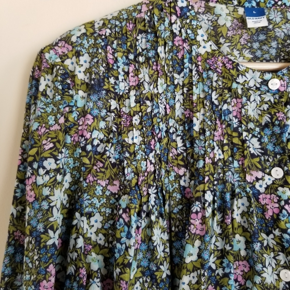 Old Navy Floral Long Sleeve Button Front Cotton Top Large - Picture 2 of 5